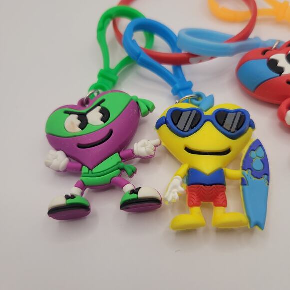 American Heart Association Kids Challenge Keychain Heart People Lot of 4 Clips - Picture 3 of 4